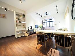 Near StayReal Location