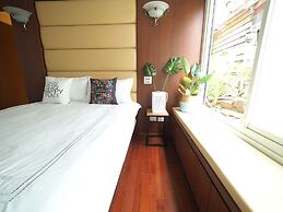 Near StayReal Location