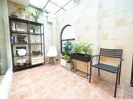 Near StayReal Location