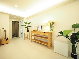 Near StayReal Location