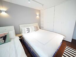 Yongchun MRT Station