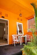 The Room Padang-Padang