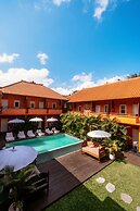 The Room Padang-Padang