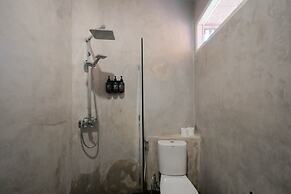 The Room Padang-Padang