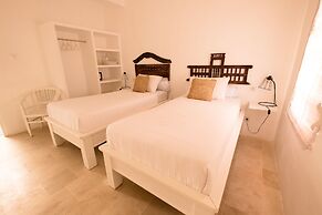 The Room Padang-Padang