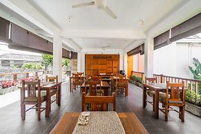 The Room Padang-Padang