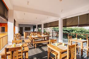 The Room Padang-Padang