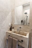 The Room Padang-Padang