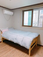 Ulsan Guesthouse by Sleeping Pong - Hostel