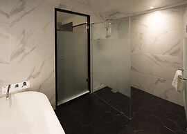 Brown Dot Hotel - Jangsaengpo