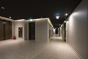 Brown Dot Hotel - Jangsaengpo