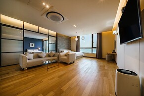 Brown Dot Hotel - Jangsaengpo