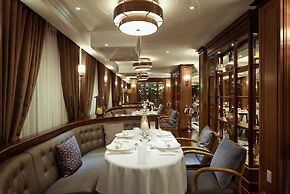 Paradise Grand Cruise