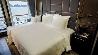 Paradise Grand Cruise