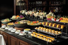 Paradise Grand Cruise