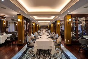 Paradise Grand Cruise