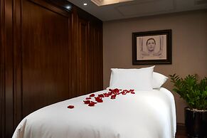 Paradise Grand Cruise