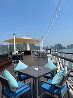 Paradise Grand Cruise