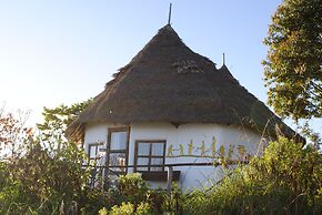 MamboViewPoint Eco Lodge