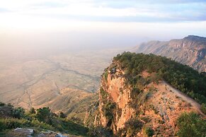 MamboViewPoint Eco Lodge