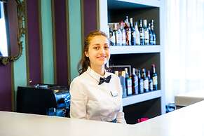 Brosse Garden Hotel