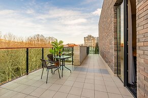 Brosse Garden Hotel