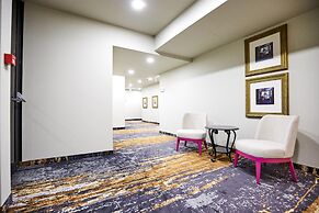 Brosse Garden Hotel