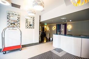 Brosse Garden Hotel