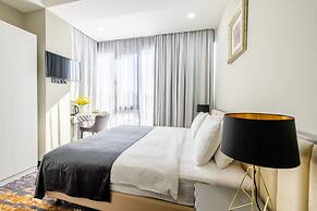 Brosse Garden Hotel
