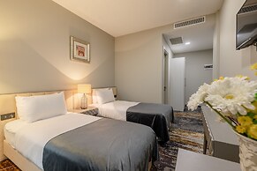Brosse Garden Hotel