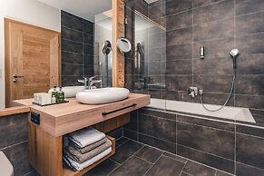Lux Alp Chalet
