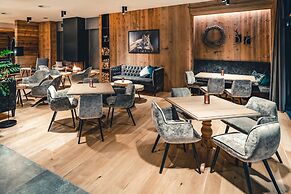 Lux Alp Chalet