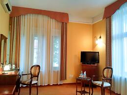Hotel Villa Royal