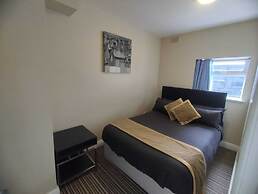 Double Bedroom Studio