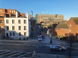 Double Bedroom Studio