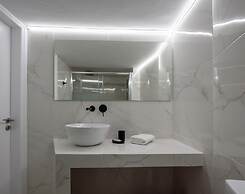 Acropolis Grand Apartment