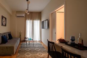 Acropolis Grand Apartment