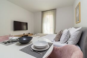 Luxury Apartments Magali