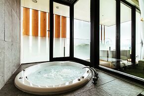 Garden Terrace Fukuoka Hotel & Resort