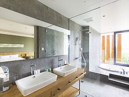 Garden Terrace Fukuoka Hotel & Resort