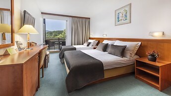 Hotel Jezero