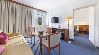 Hotel Jezero