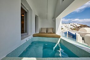 Allure Breeze Suites