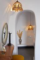 Allure Breeze Suites