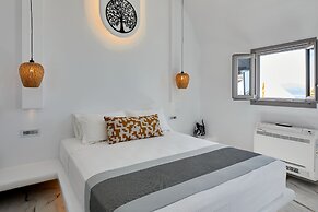 Allure Breeze Suites