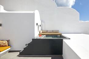 Allure Breeze Suites