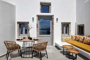 Allure Breeze Suites