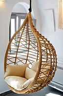 Allure Breeze Suites