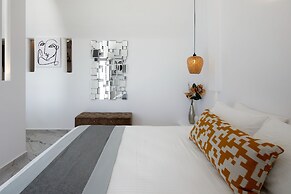 Allure Breeze Suites