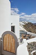 Allure Breeze Suites